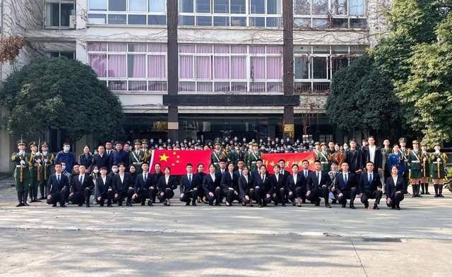 全省仅20名！锦城学子毛雯获评2022年“四川省大学生年度人物”荣誉称号(图11)